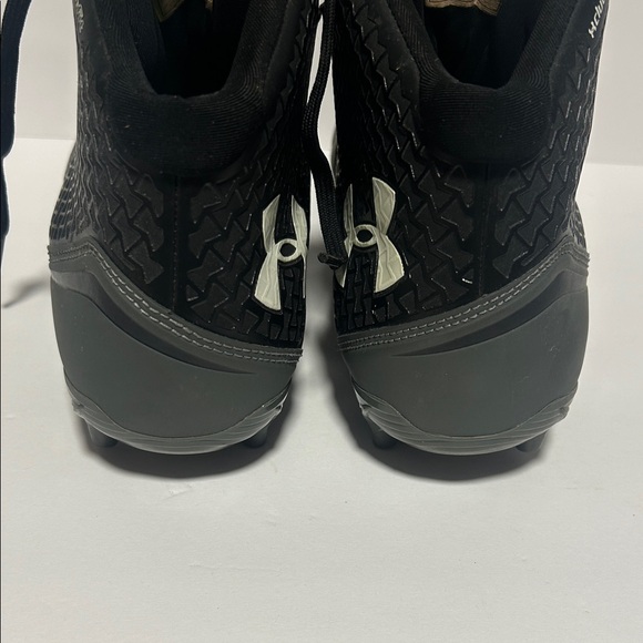 Under Armour Black and Gray Cleats - Picture 3 of 4